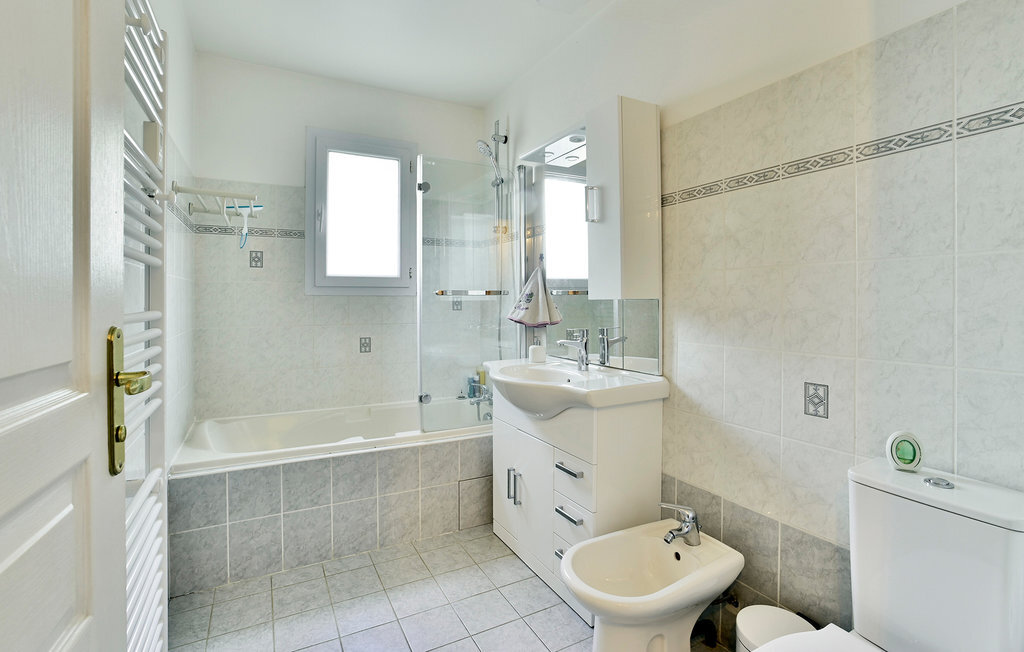 Maison provençale avec piscine privée à Malataverne - Photo 19