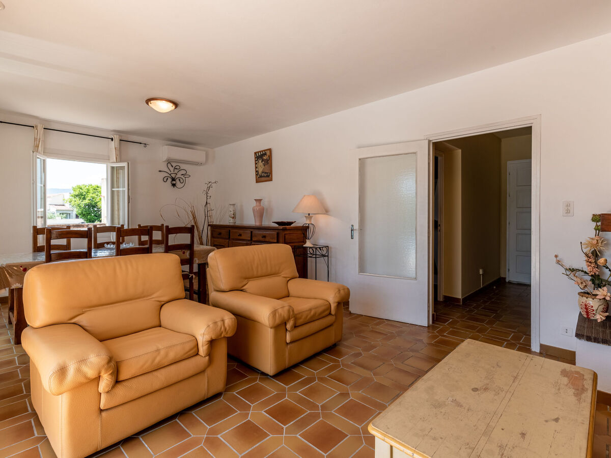 Maison Casella à Ghisonaccia, piscine et jardin - Photo 6