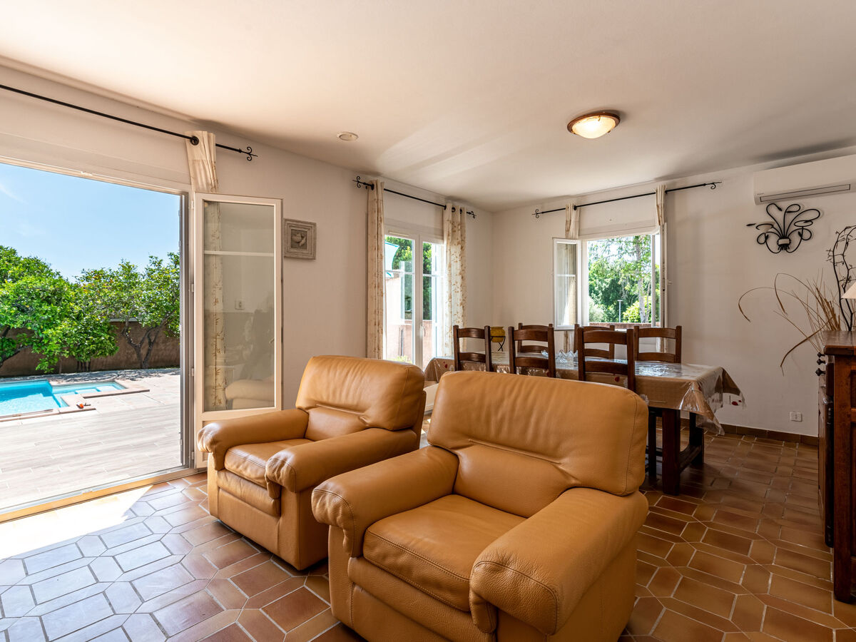 Maison Casella à Ghisonaccia, piscine et jardin - Photo 7
