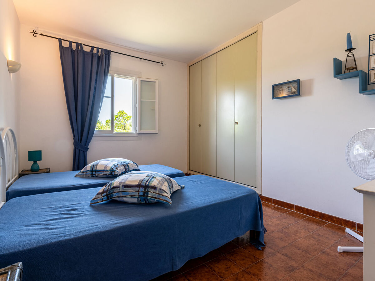 Maison Casella à Ghisonaccia, piscine et jardin - Photo 17