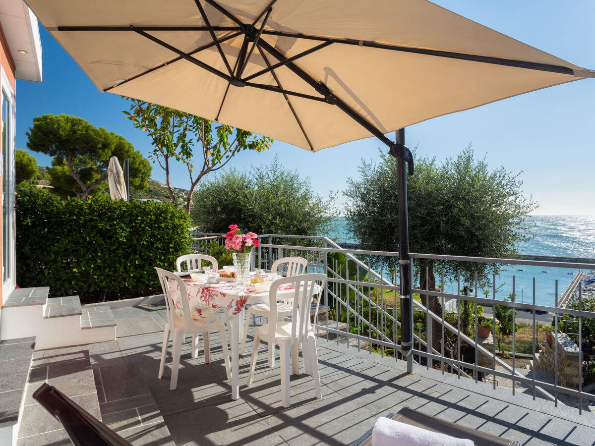 Magnolia - Bungalow 36 m² vue mer à San Lorenzo al Mare - Photo 5