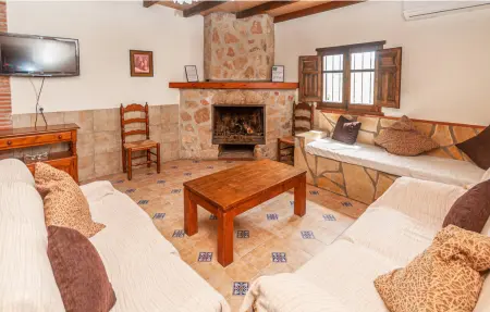 Maison 5 chambres avec piscine et vue montagnes : photo 2