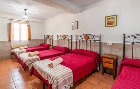 Maison 5 chambres avec piscine et vue montagnes : photo 26