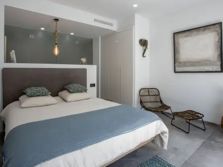 Villa Sareva – 250 m² avec piscine 11×4 m, vue vallée : photo 20