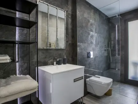 Villa Sareva – 250 m² avec piscine 11×4 m, vue vallée : photo 24