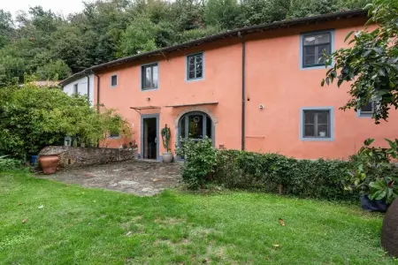 Villa toscane fin XIXe, piscine privée, 14 personnes : photo 3
