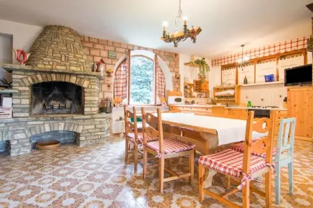 Casa delle Aquile, Maison à Sarnano près des Monts Sibillini - Photo 2