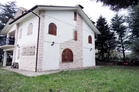 Casa delle Aquile, Maison à Sarnano près des Monts Sibillini - Photo 4