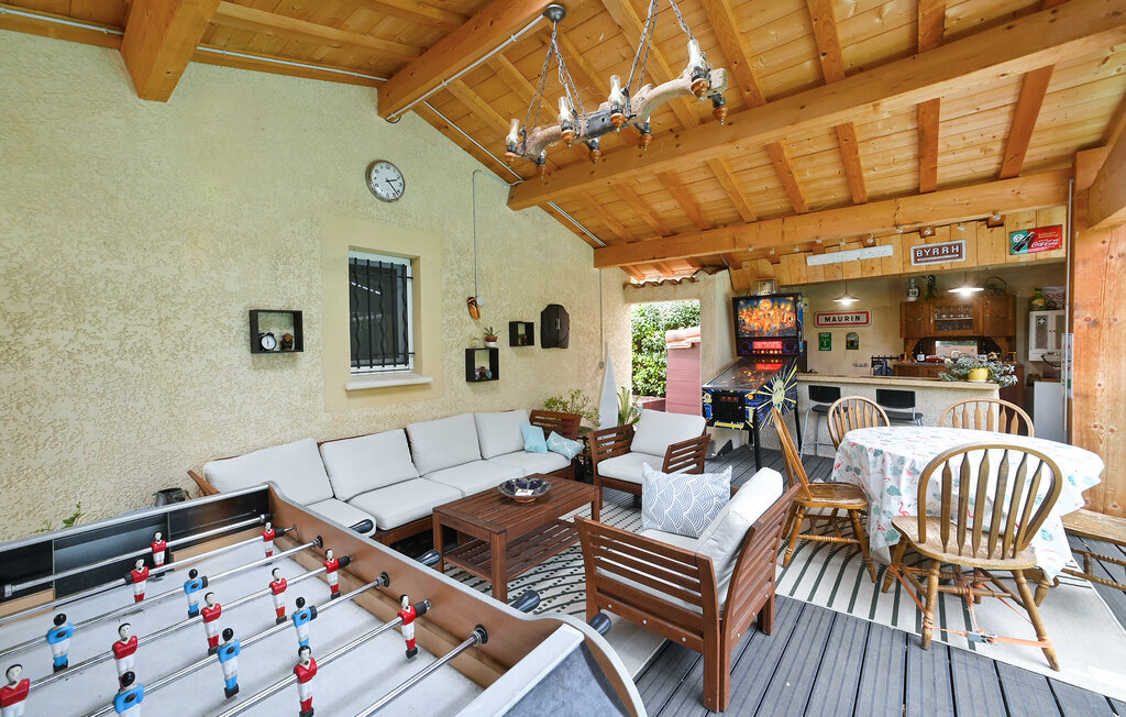 Maison 4 chambres avec piscine privée à Rochefort du Gard - Photo 11