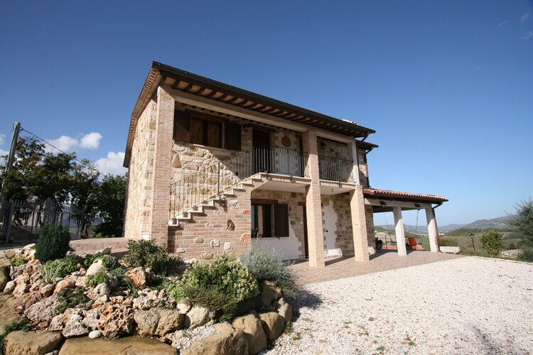Villa Raggio Un Posto al Sole à Cagli, piscine privée - Photo 8