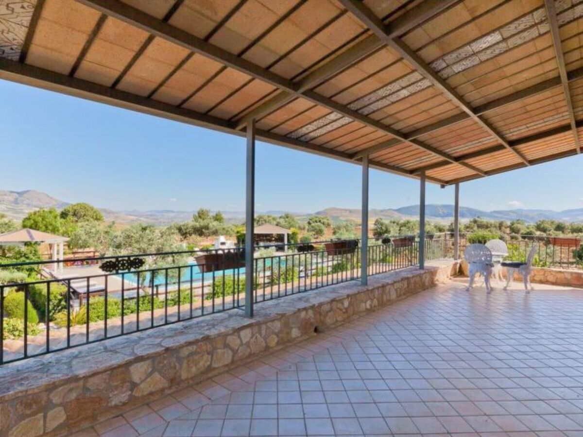 Villa Tenute Aversa, 11 pers., piscine & terrain - Photo 10