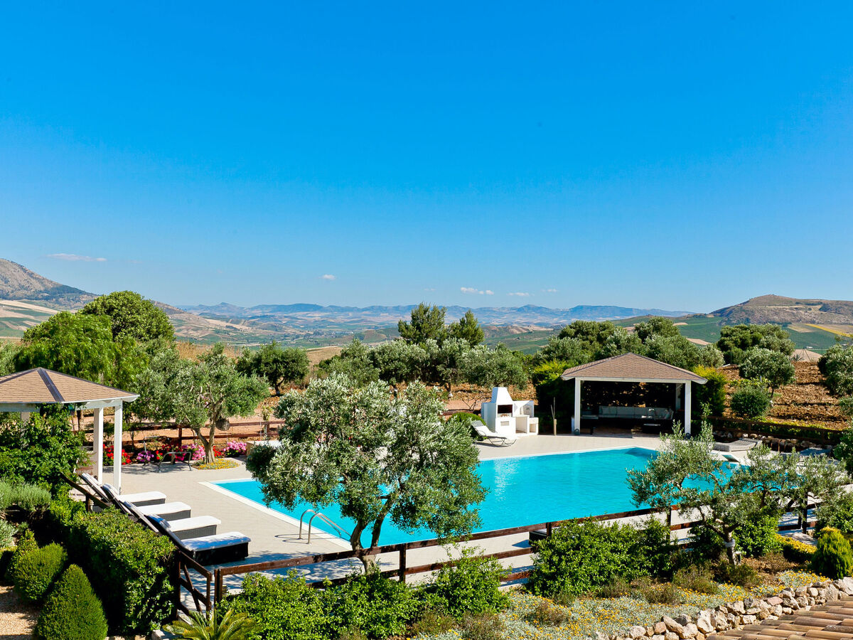 Villa Tenute Aversa, 11 pers., piscine & terrain - Photo 21