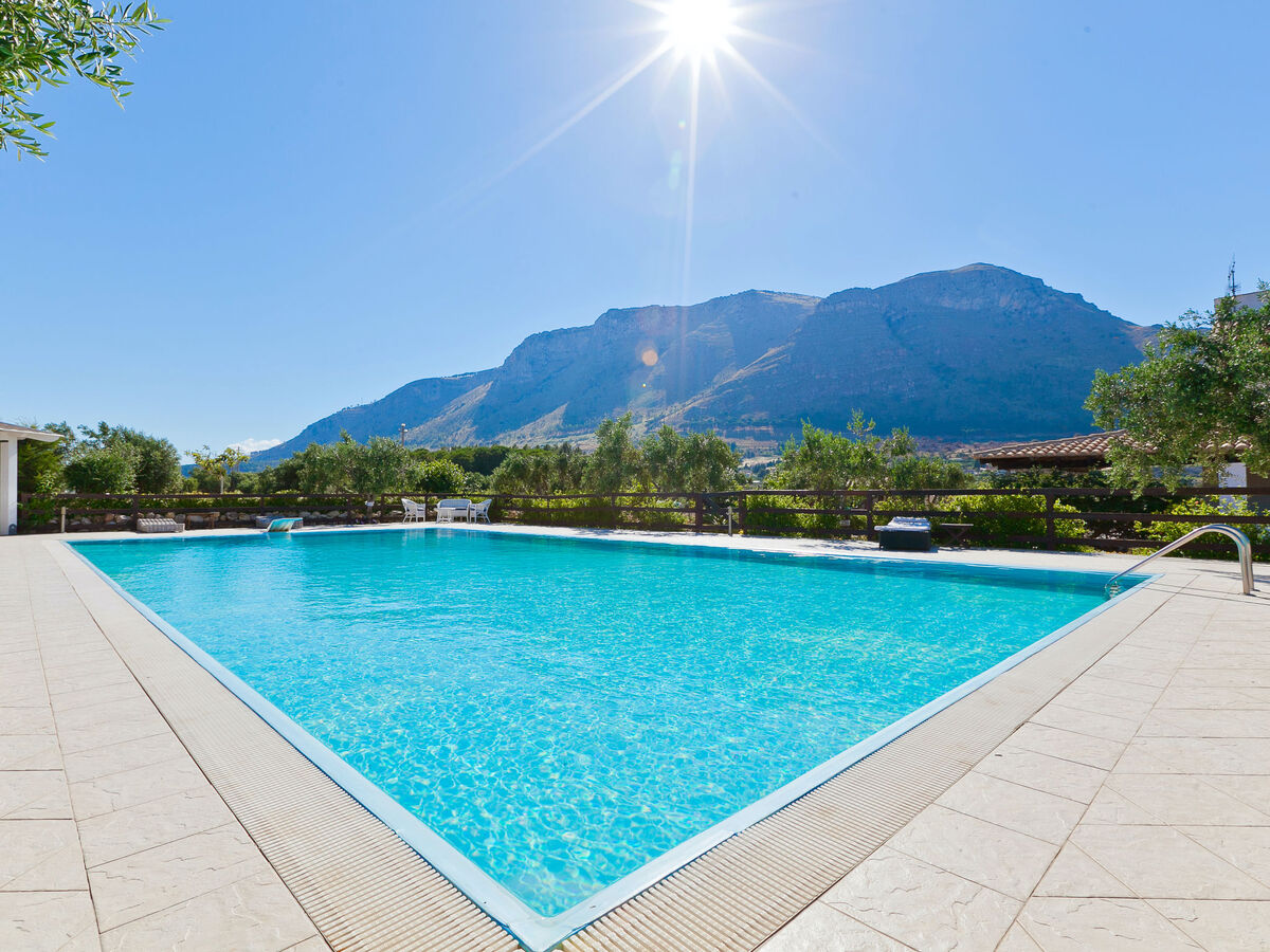 Villa Tenute Aversa, 11 pers., piscine & terrain - Photo 24