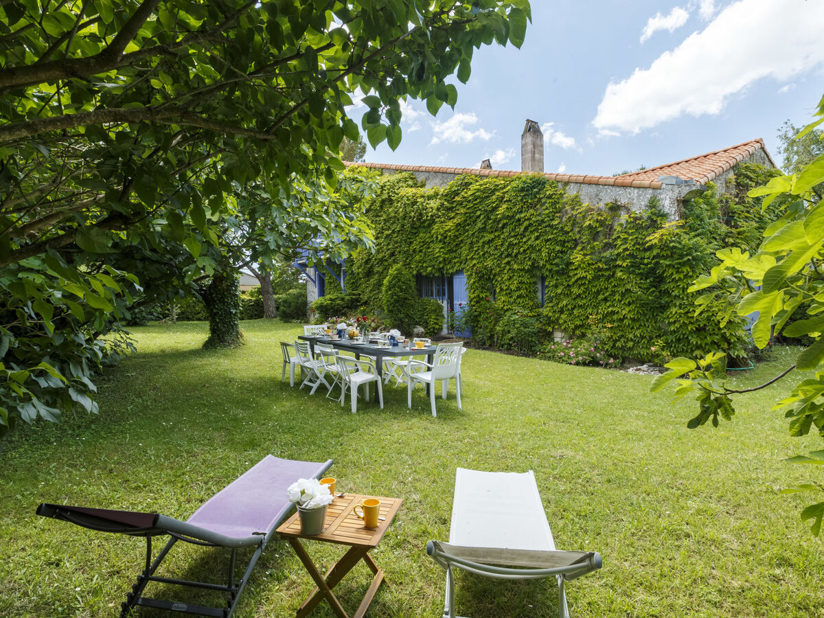 Les Figuiers – Maison 7 chambres, jardin 1200 m² - Photo 2