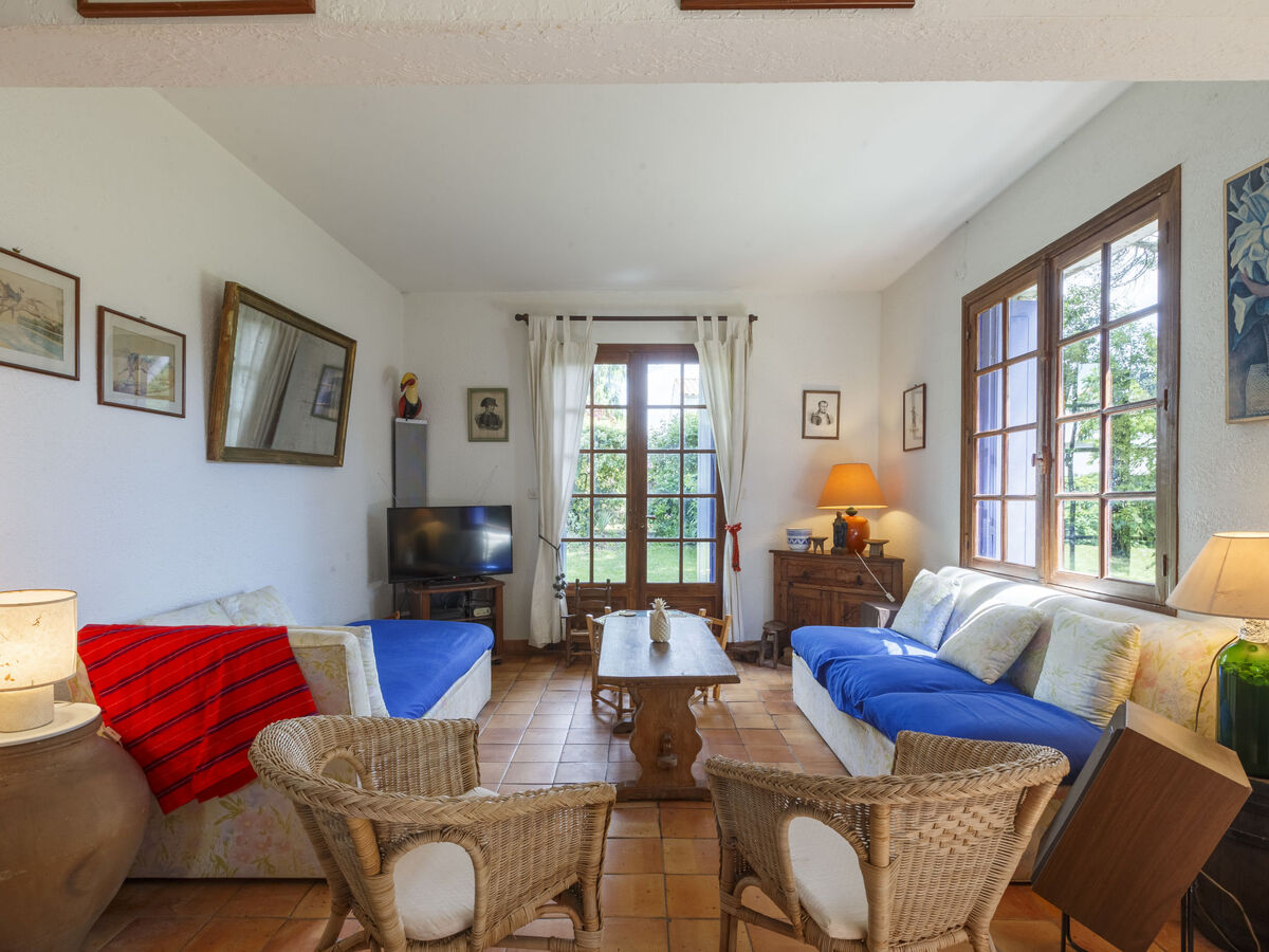 Les Figuiers – Maison 7 chambres, jardin 1200 m² - Photo 4