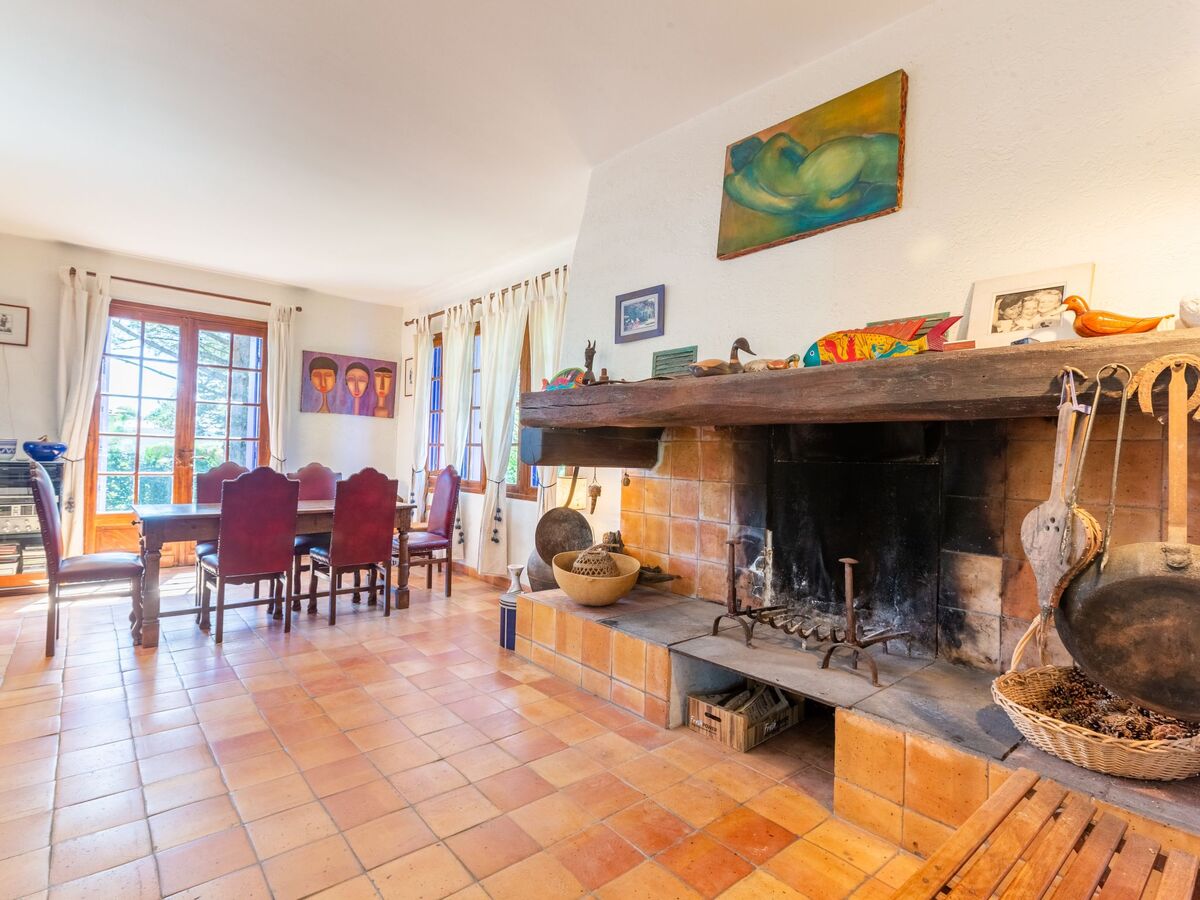 Les Figuiers – Maison 7 chambres, jardin 1200 m² - Photo 11