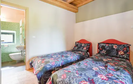Maison 27 pers. à Fortunago : piscine, sauna et 3 salons : photo 29