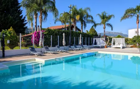 Maison 6 pers. avec piscine près de la mer à Torranova