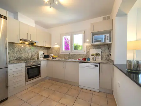Maison Sandra à Calpe – piscine privée, vue montagne, 4 ch. : photo 5