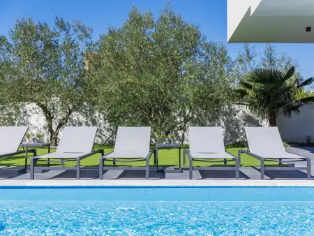 Villa Dots n' Stripes à Fažana, piscine privée 9x4m : photo 14