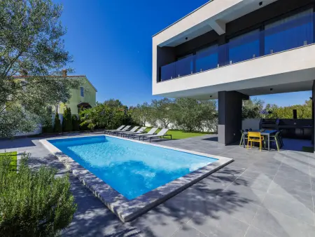 Villa Dots n' Stripes à Fažana, piscine privée 9x4m : photo 20