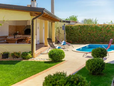 Villa Zara, maison 145 m² avec piscine privée à Pula : photo 12