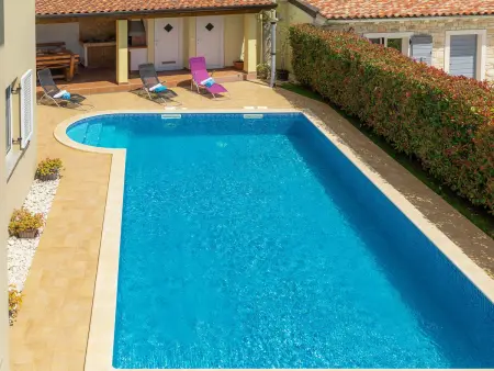 Villa Zara, maison 145 m² avec piscine privée à Pula : photo 17