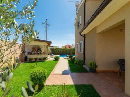 Villa Zara, maison 145 m² avec piscine privée à Pula : photo 19