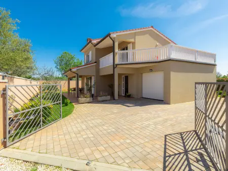 Villa Zara, maison 145 m² avec piscine privée à Pula : photo 38