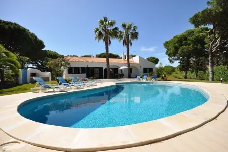 Location villa à Vilamoura, Villa à Vilamoura avec piscine près du golf
