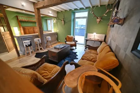 Amilla, Maison à Ambly avec piscine extérieure - Photo 7