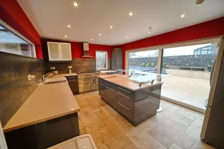 Amilla, Maison à Ambly avec piscine extérieure - Photo 10