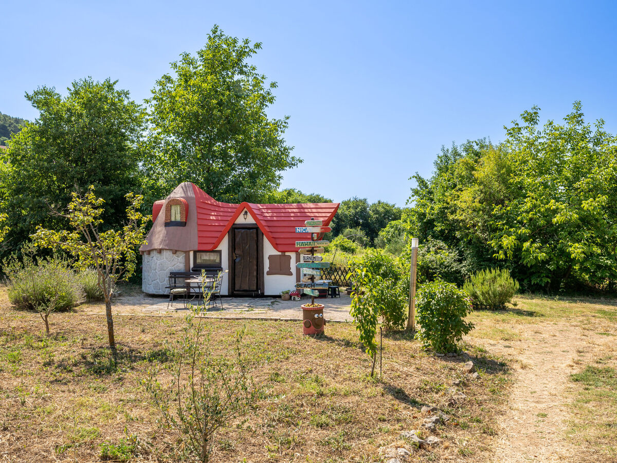 Bungalow Little Castle à Skradin, 11 km de la mer - Photo 32