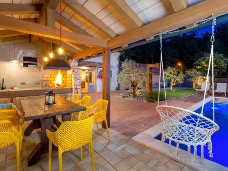 Villa Antonio, maison 3 étages avec piscine chauffée : photo 22