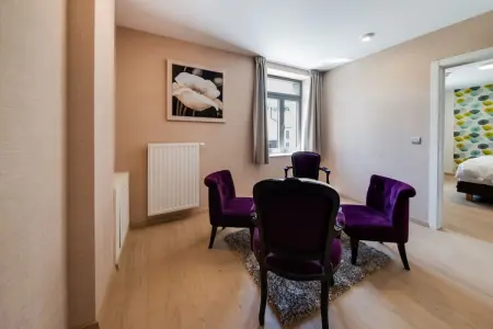 Romulus – Maison 20 personnes, 8 chambres près des Ardennes : photo 10