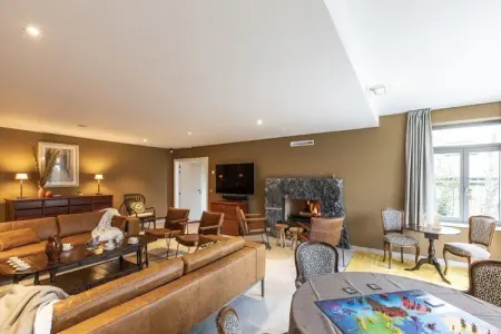 Romulus – Maison 20 personnes, 8 chambres près des Ardennes : photo 15