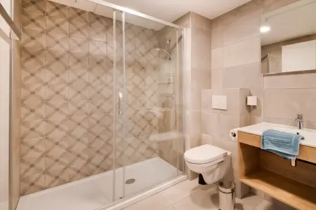 Romulus – Maison 20 personnes, 8 chambres près des Ardennes : photo 29