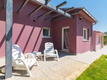 Maison Mario avec piscine chauffée à Svetvinčenat : photo 26