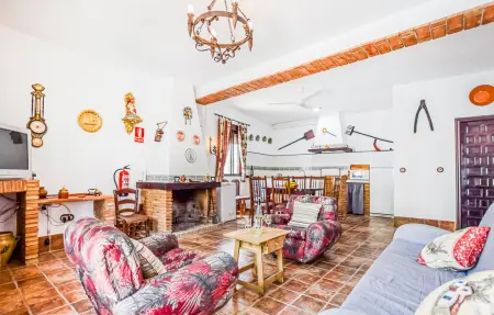 Maison 3 chambres avec piscine privée à Rute : photo 3