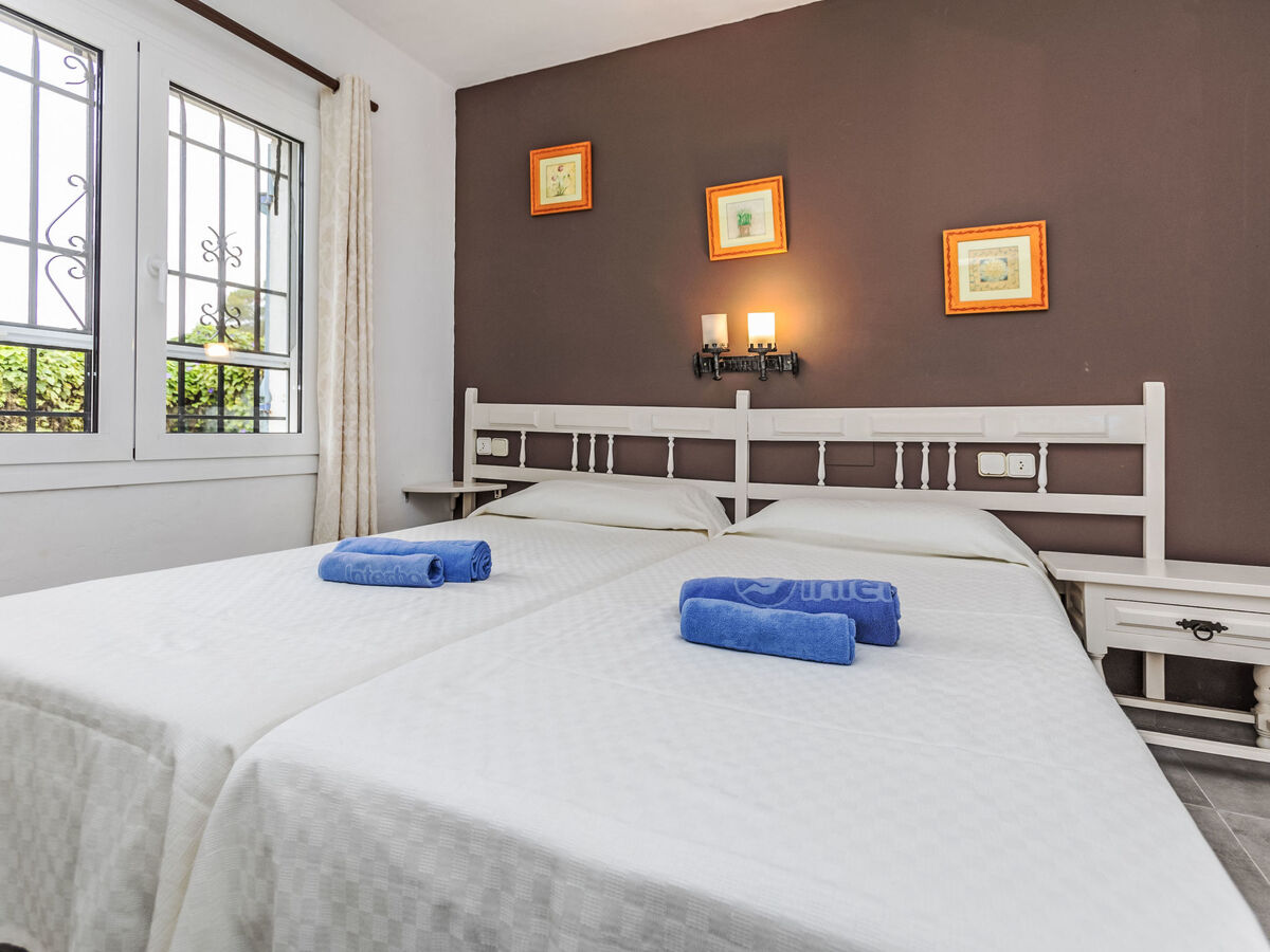 Maison Ami à Calonge : piscine privée, 6 personnes - Photo 11