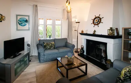 Maison 5 chambres avec piscine et vue mer à Alella : photo 3