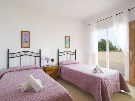 Villa Liriopadel à Calpe – 7 chambres, piscine et terrain clos - Photo 13