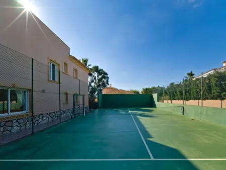 Villa Liriopadel à Calpe – 7 chambres, piscine et terrain clos - Photo 33
