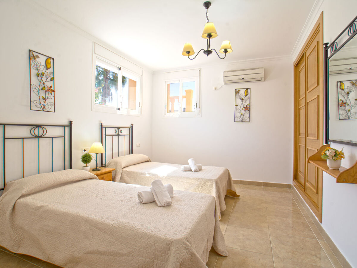 Villa Delfín – Grande villa 480 m² avec piscine à Calpe - Photo 18