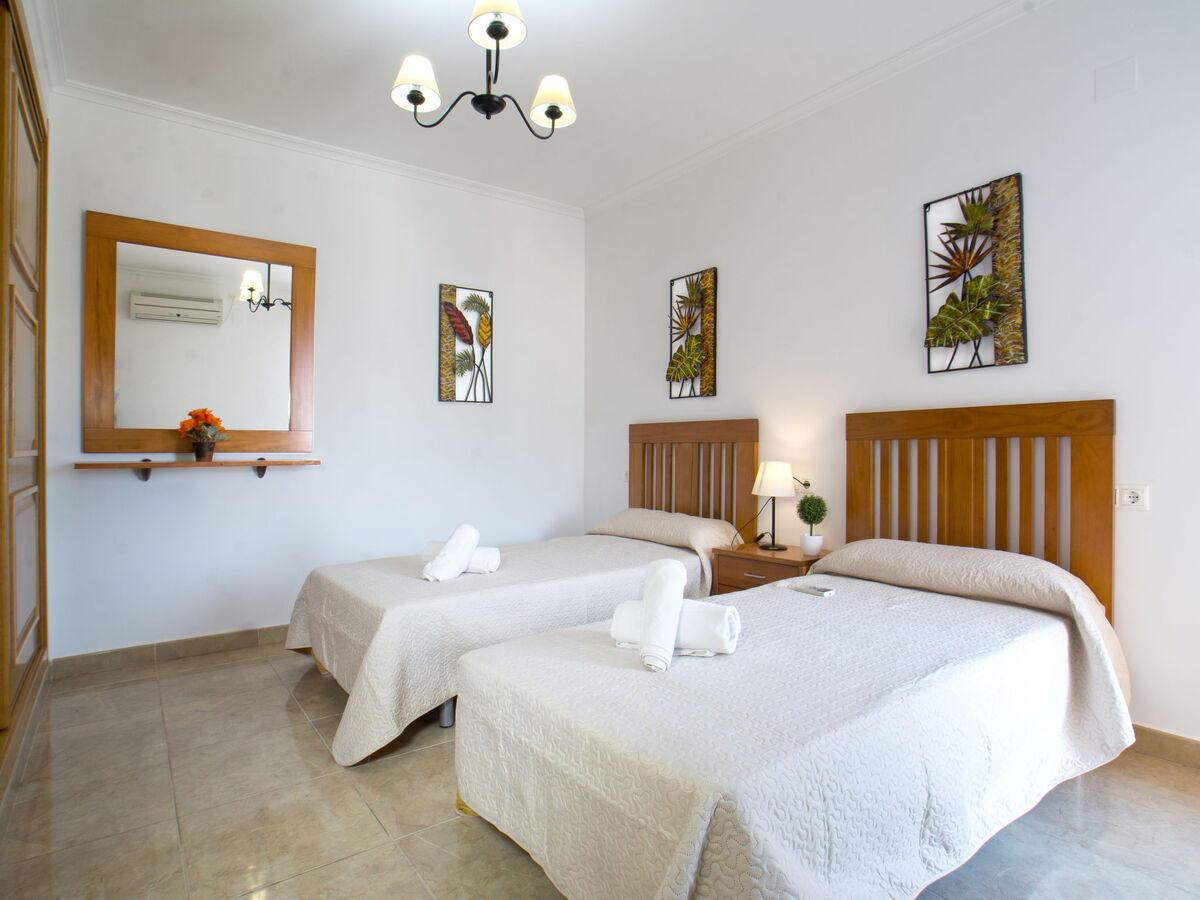 Villa Delfín – Grande villa 480 m² avec piscine à Calpe - Photo 24