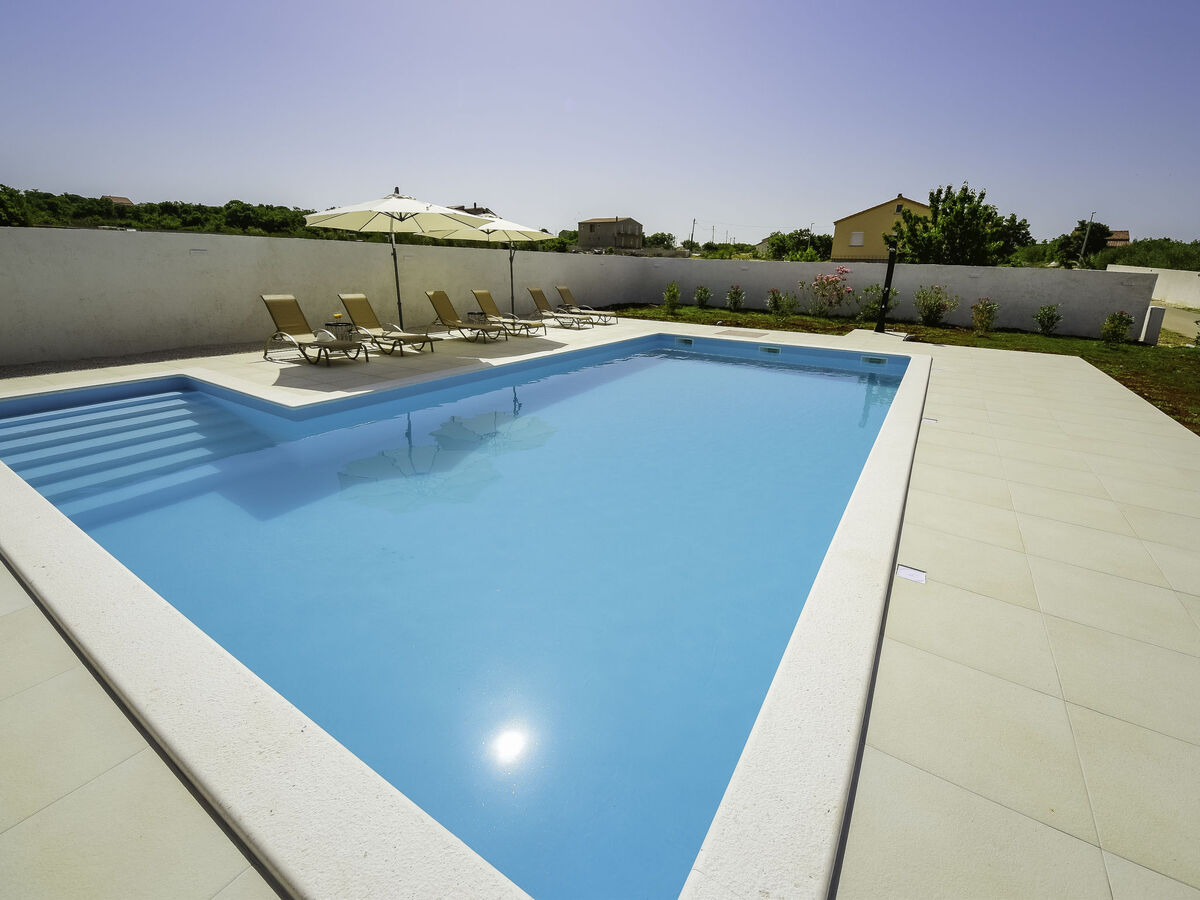 Maison Nisa avec piscine privée, Ražanac - Photo 2