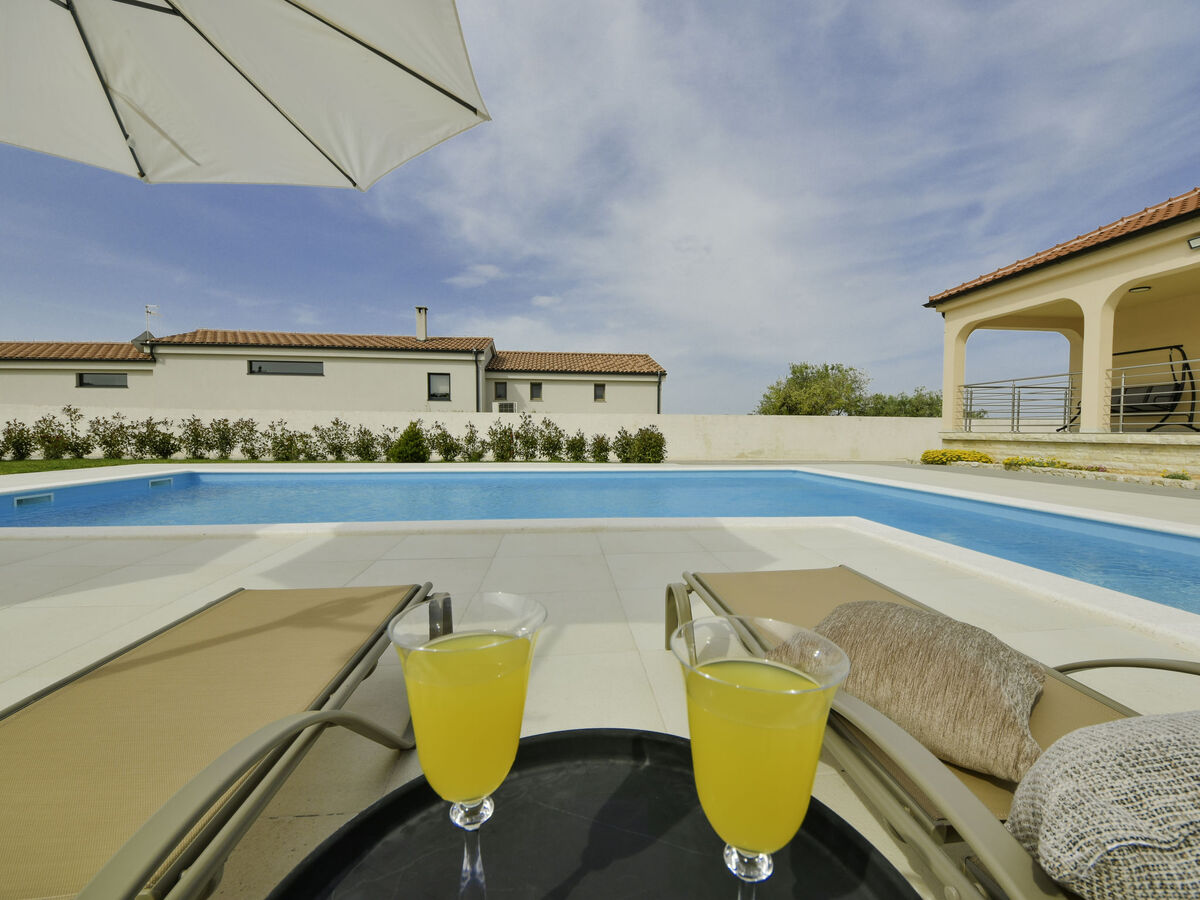 Maison Nisa avec piscine privée, Ražanac - Photo 27