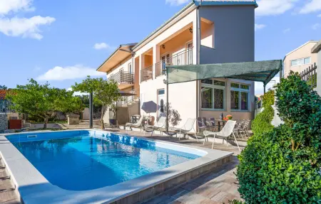 Location maison de vacances à Razanj