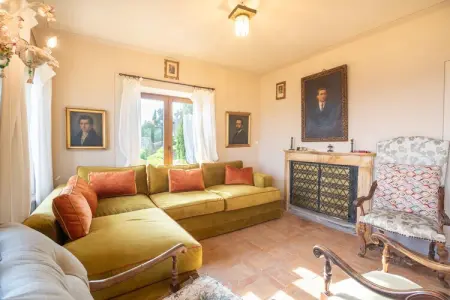 Villa Letizia avec piscine et jacuzzi face au lac Trasimène : photo 5