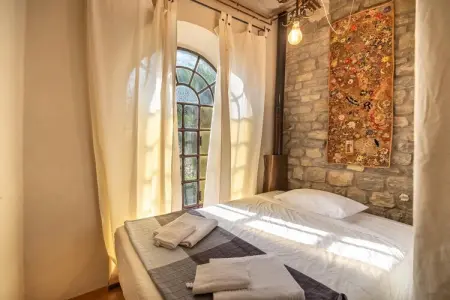 Villa Letizia avec piscine et jacuzzi face au lac Trasimène : photo 8